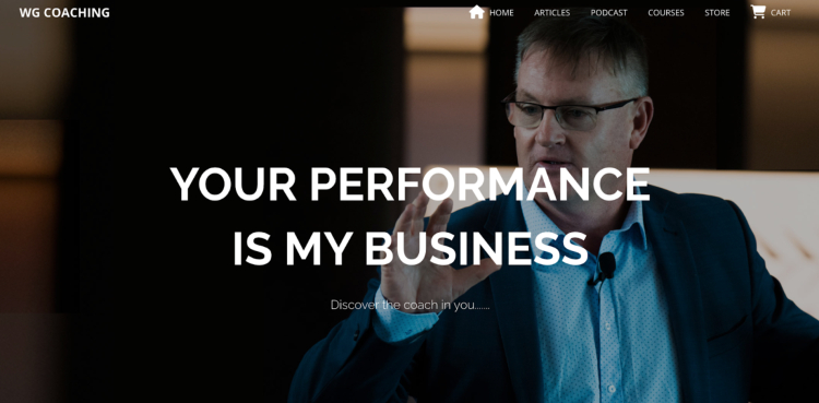 Image of a performance coach from WG Coaching delivering a presentation, emphasizing performance optimization and personal development strategies.