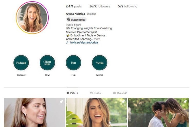 Alyssa Nobriga Instagram profile offering valuable insights from coaching and psychotherapy