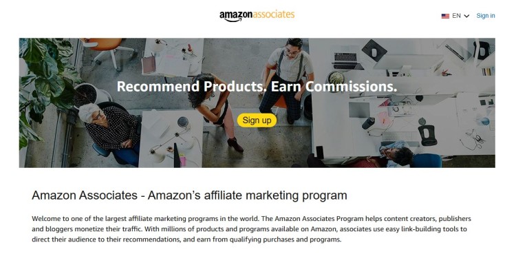Amazon Associates affiliate program page showing a way to make money online by recommending products and earning commissions